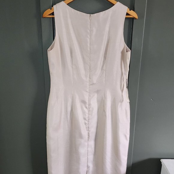 Jessica Howard Sleeveless Dress with Jacket - Picture 3 of 4